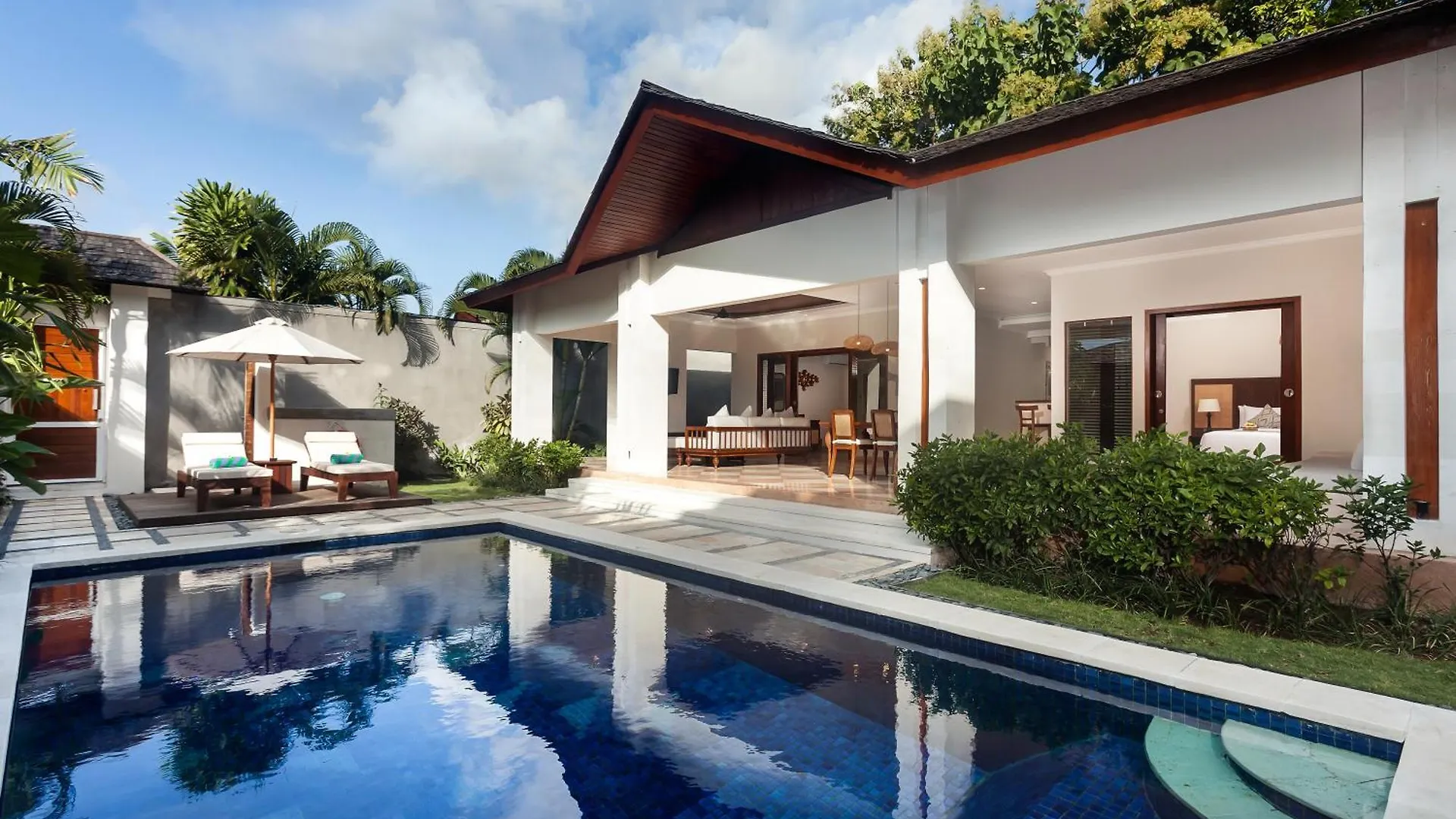 Ghana Villa Seminyak By Pramana Villas